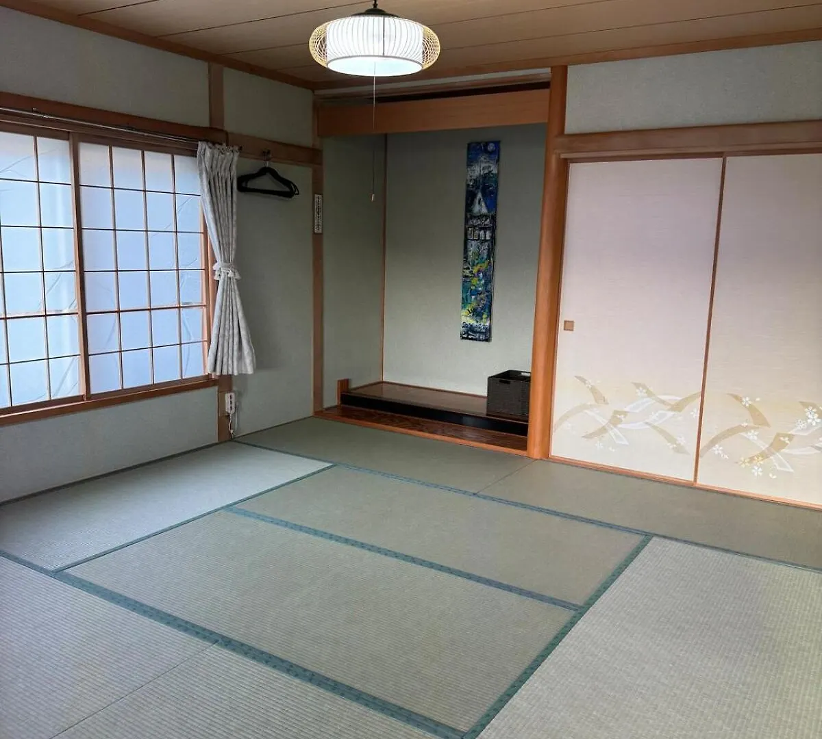 Βίλα Lake Toya Brown House- Great Lake Views, Quiet And Spacious Toyako